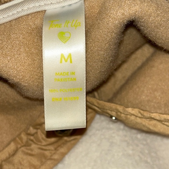 Tone It Up Teddy Jacket - Picture 3 of 4